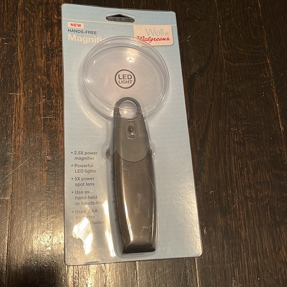 NEW IN BOX NWT LED Light Hands Free Magnifying Magnifier Glass - Picture 7 of 7